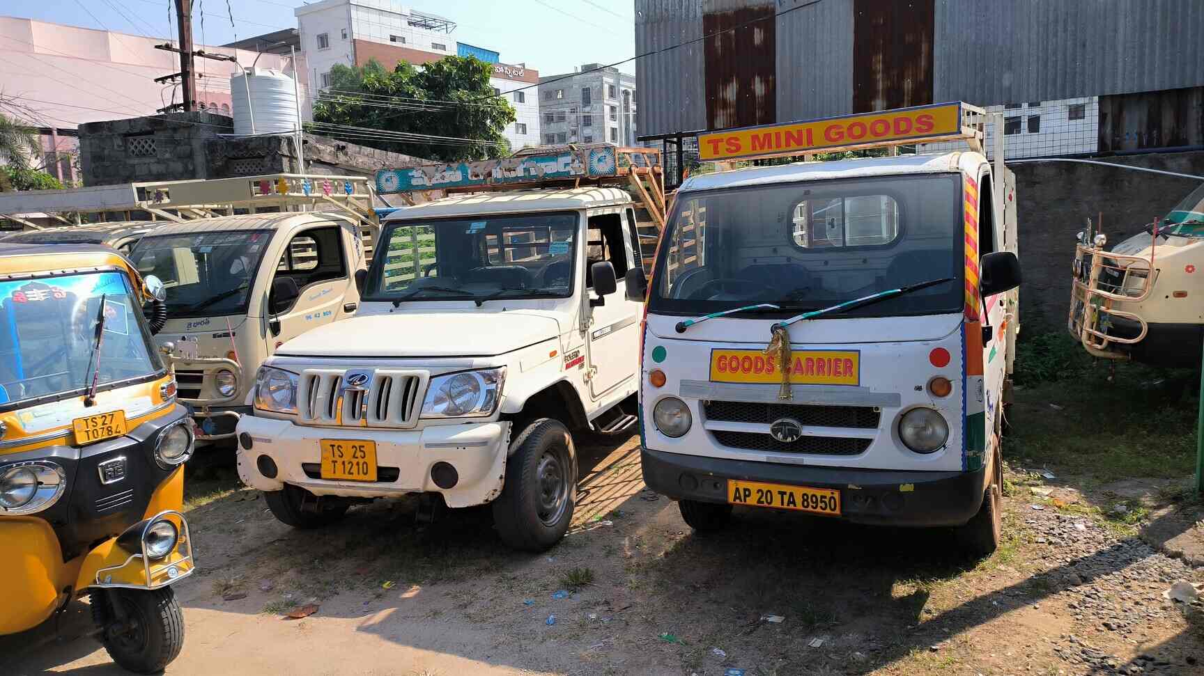 Top Ashok Leyland Dost Second Hand Mini Truck Dealers in Visakhapatnam सेकंड हैंड मिनी ट्रक