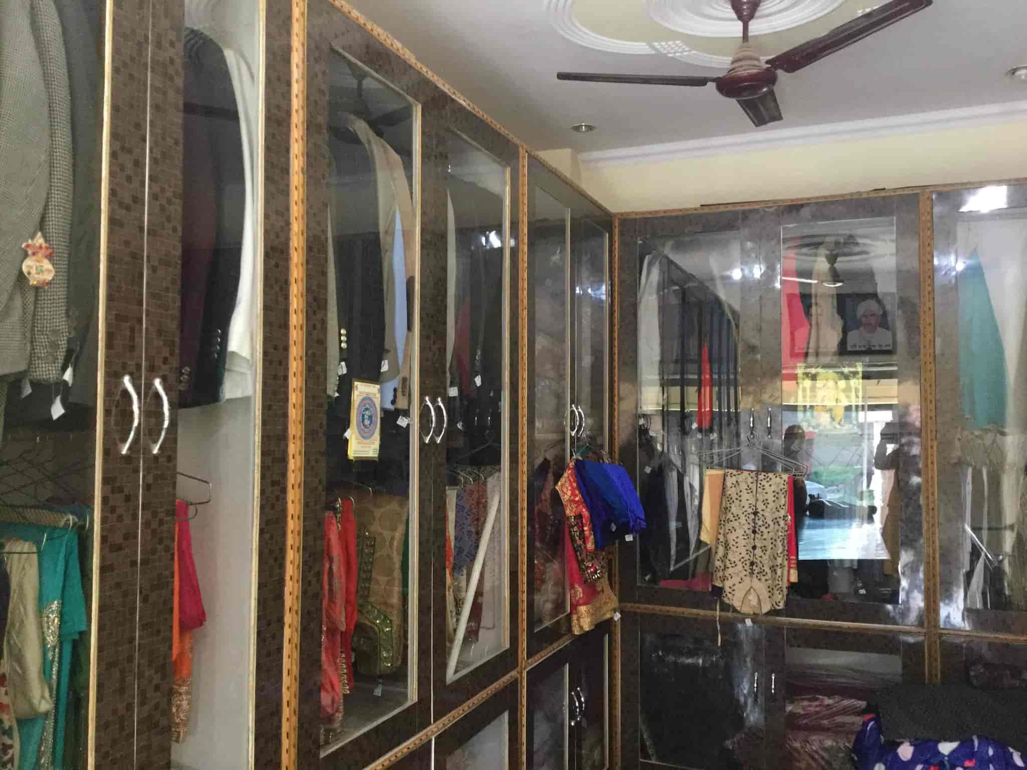 New Snow White Dry Cleaners in Zirakpur City,Chandigarh Best Dry