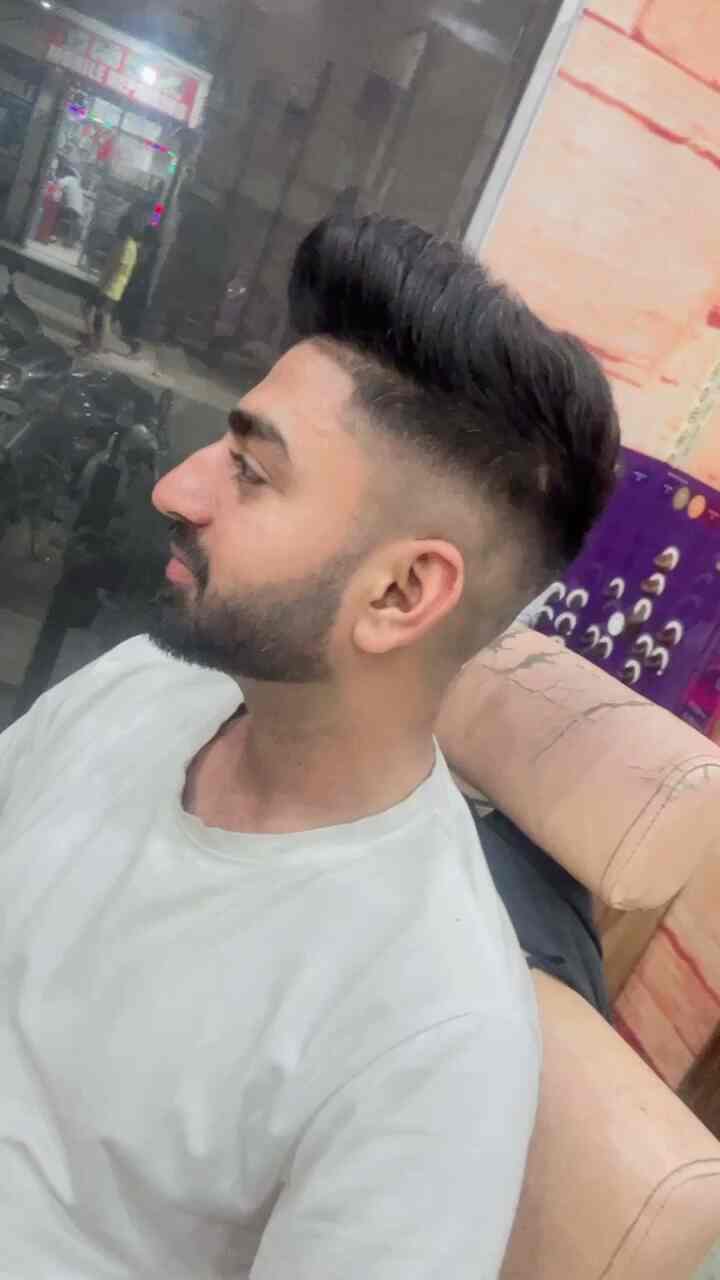 Anish Hair Unisex Salon in Baltana,Chandigarh Best Salons in