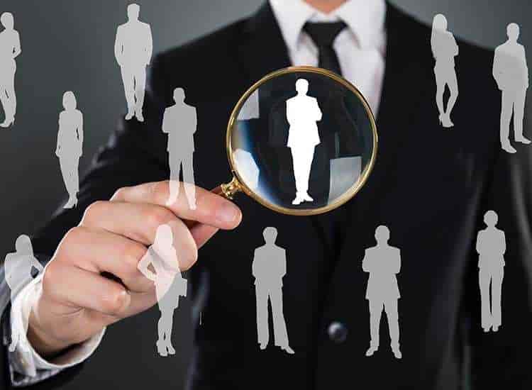 Τζες Μακάν online dating