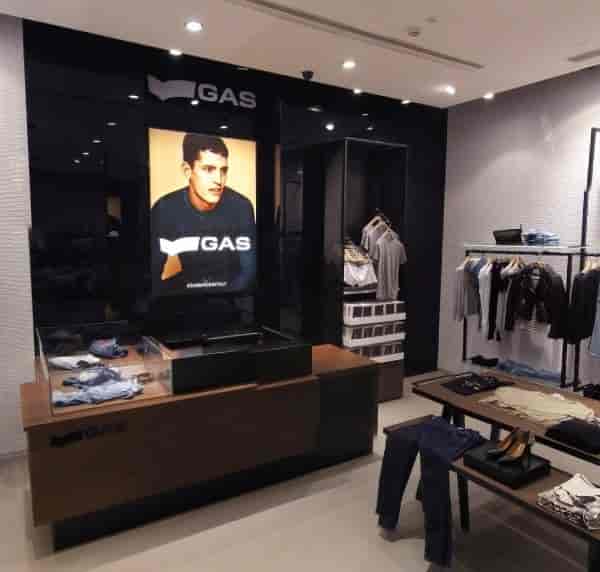 Gas Store (Phoenix Market City) in Viman Nagar,Pune Best Jeans