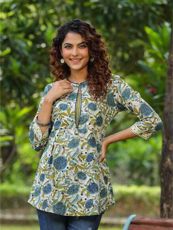 boat neck kurti tops