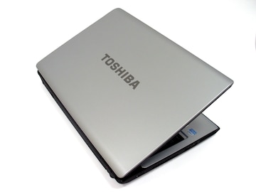 TOSHIBA DYNABOOK AB45/PR-R-i7-5G-33 か細く