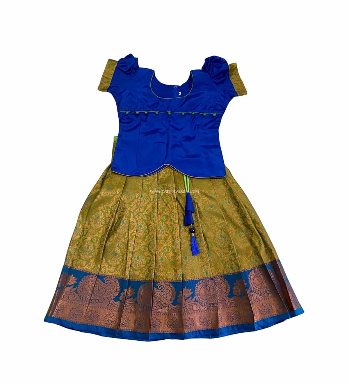 Pattu hot sale pavadai frock