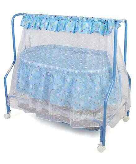 mee mee cradle with mosquito net