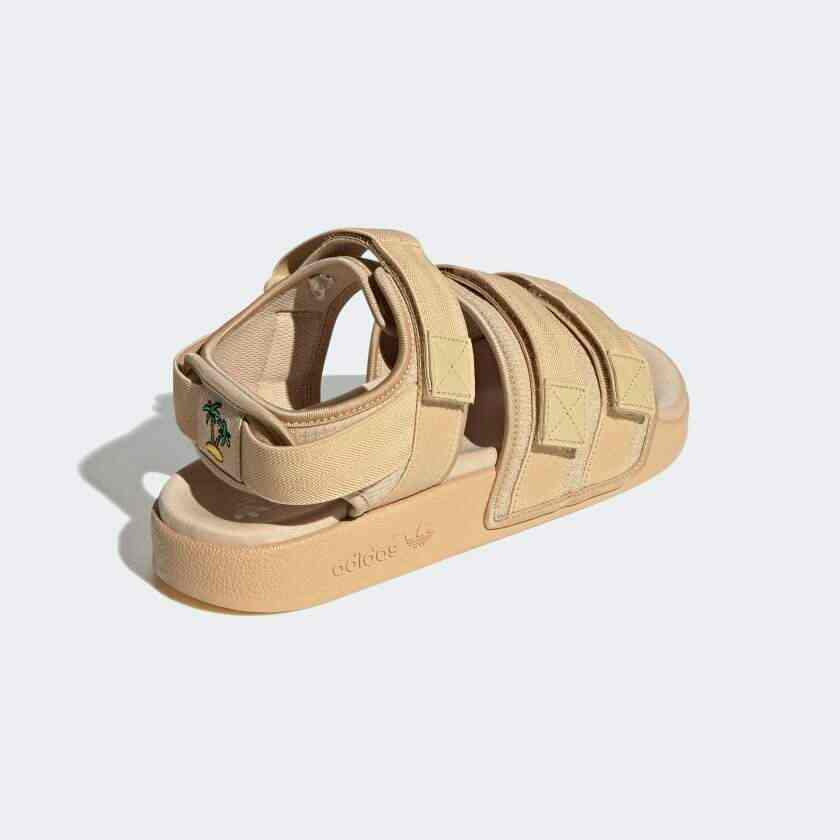 Adidas Beige White Men Leather Sandal in Wayanad - Dealers, Manufacturers \u0026  Suppliers -Justdial