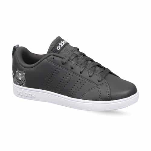 Adidas advantage 2025 black size 5