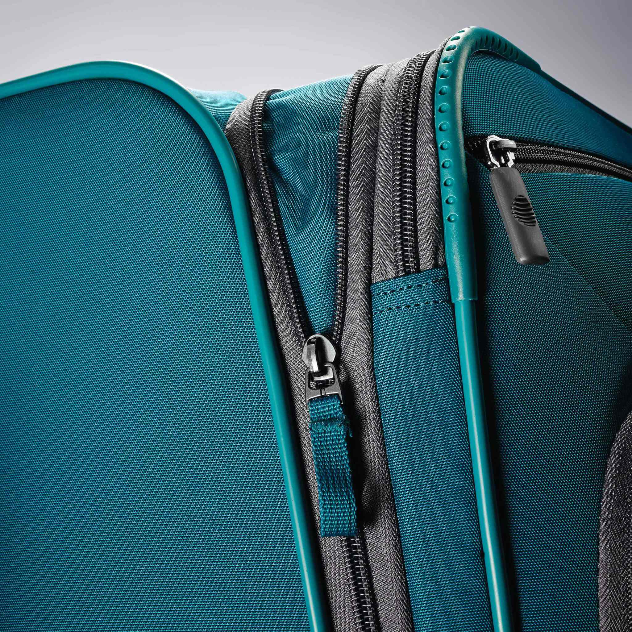 American Tourister 4 Kix 4 Piece Set 