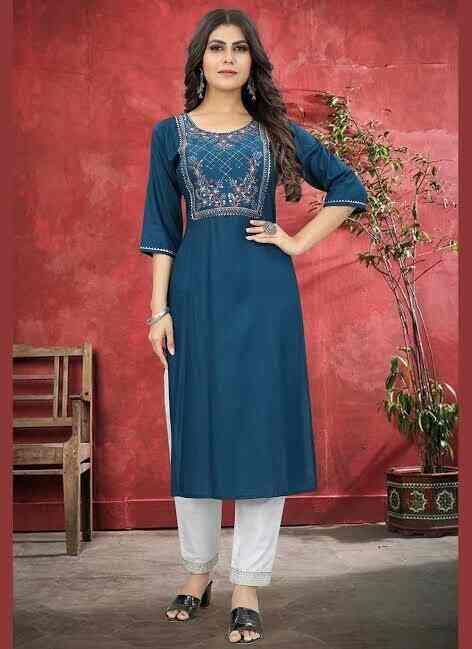 Kurtis are Lifesavers for a Busy Schedule and Well Worth the Effort of  Keeping Them Up to Date 10 of the Latest Kurti Patterns for 2019 and Tips  to Style Them