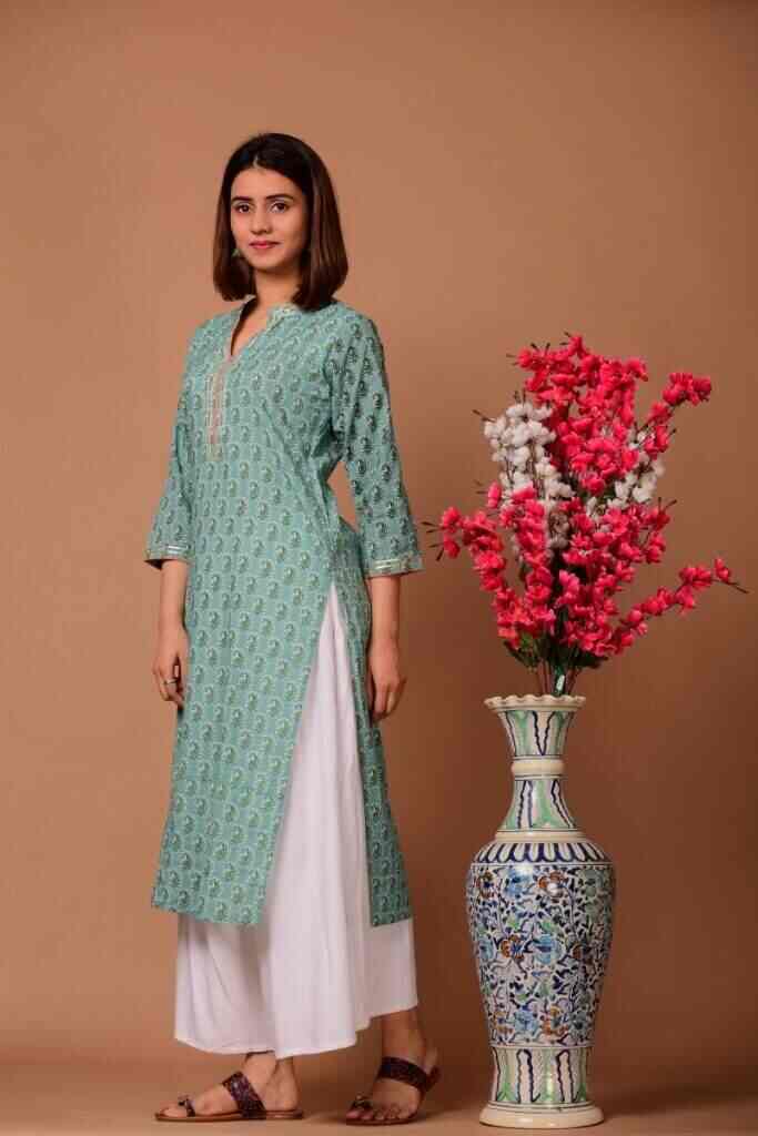 Three Fourth Sleeves 46 Blue Kurti Get Best Price from Manufacturers