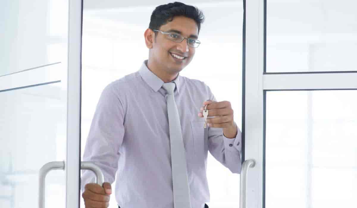 Business Plot Realtors