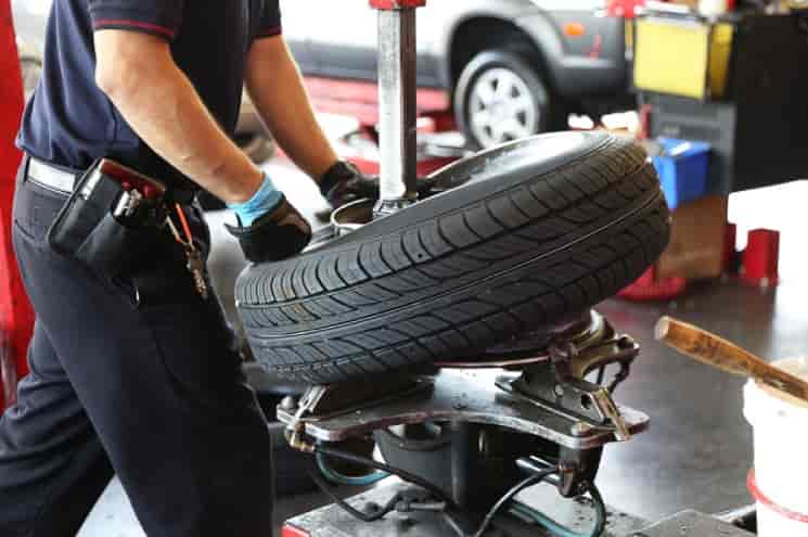 Car Tyre & Wheel Services