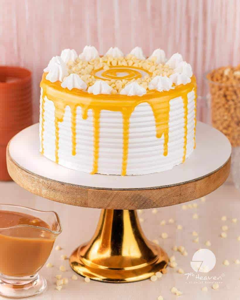 7th Heaven Caramel And White Choco Chips Cake