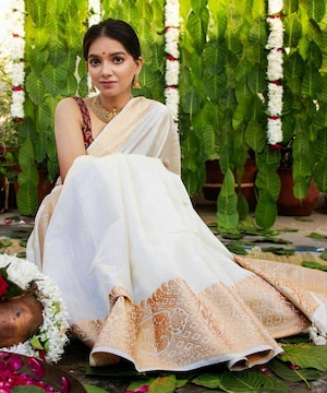 knee length dresses for ladies Pure South Indian Half Saree Style Lehenga Choli With Voni – Shopgarb Store