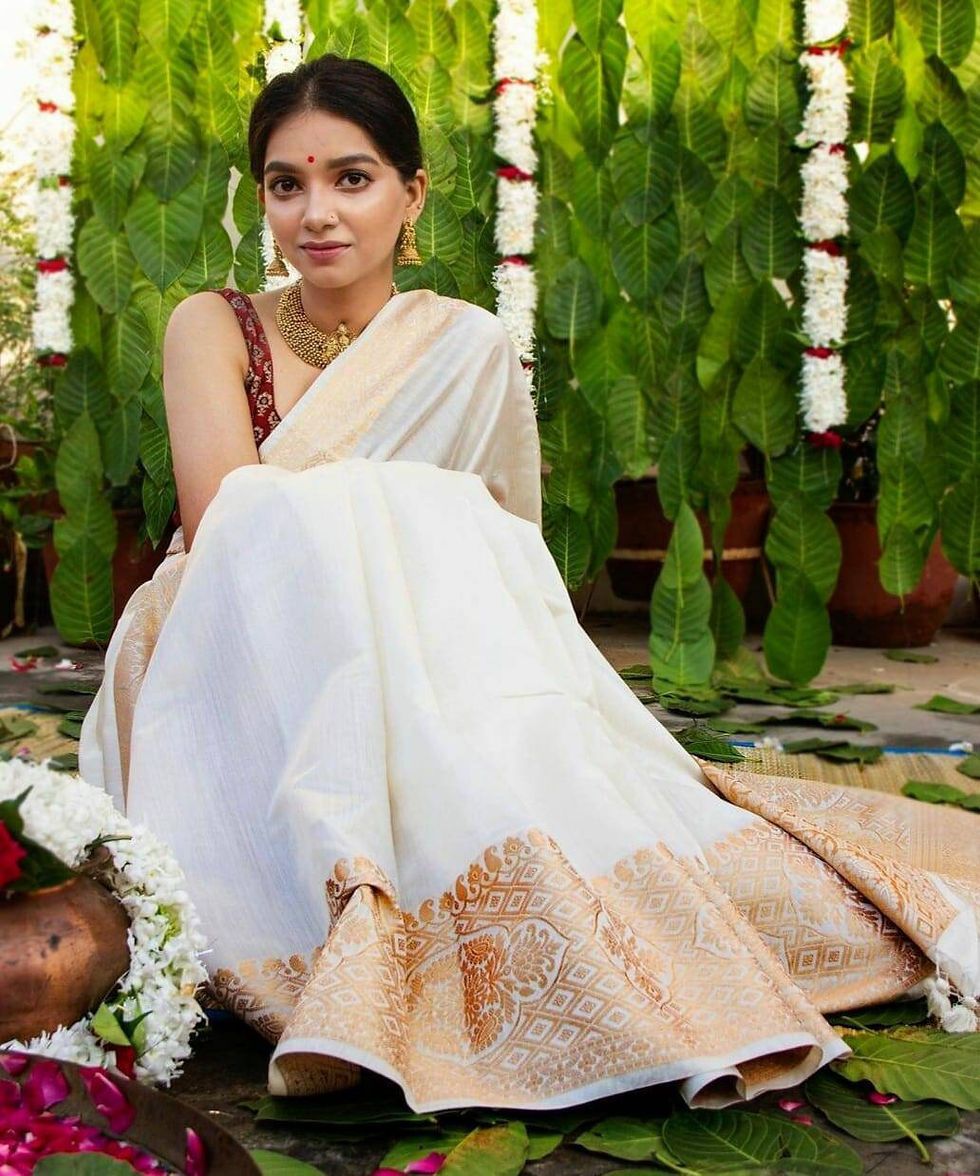 casual south indian dress for women South Indian Traditional Dress for Women - Sarees, Gowns & Outfits