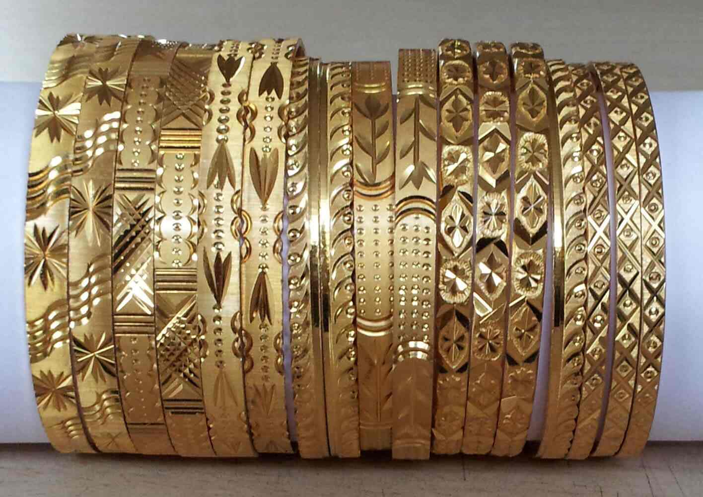 Machine cut bangles design sales