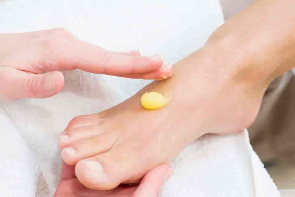 Feet D-Tan for Men