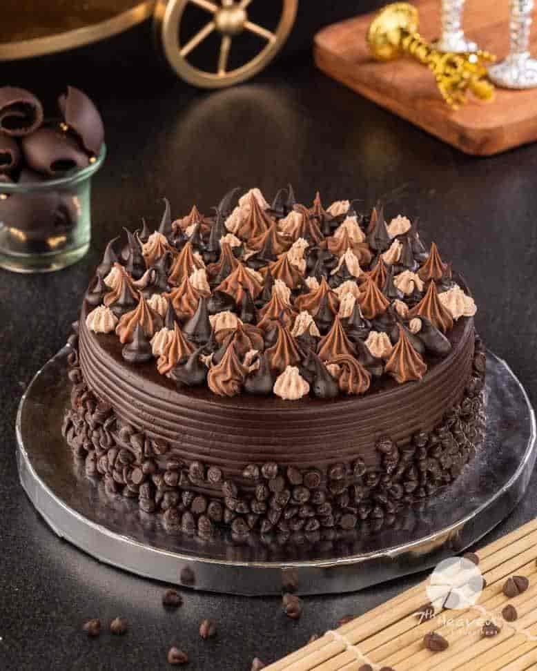 7th Heaven Chocolate Chips Cake