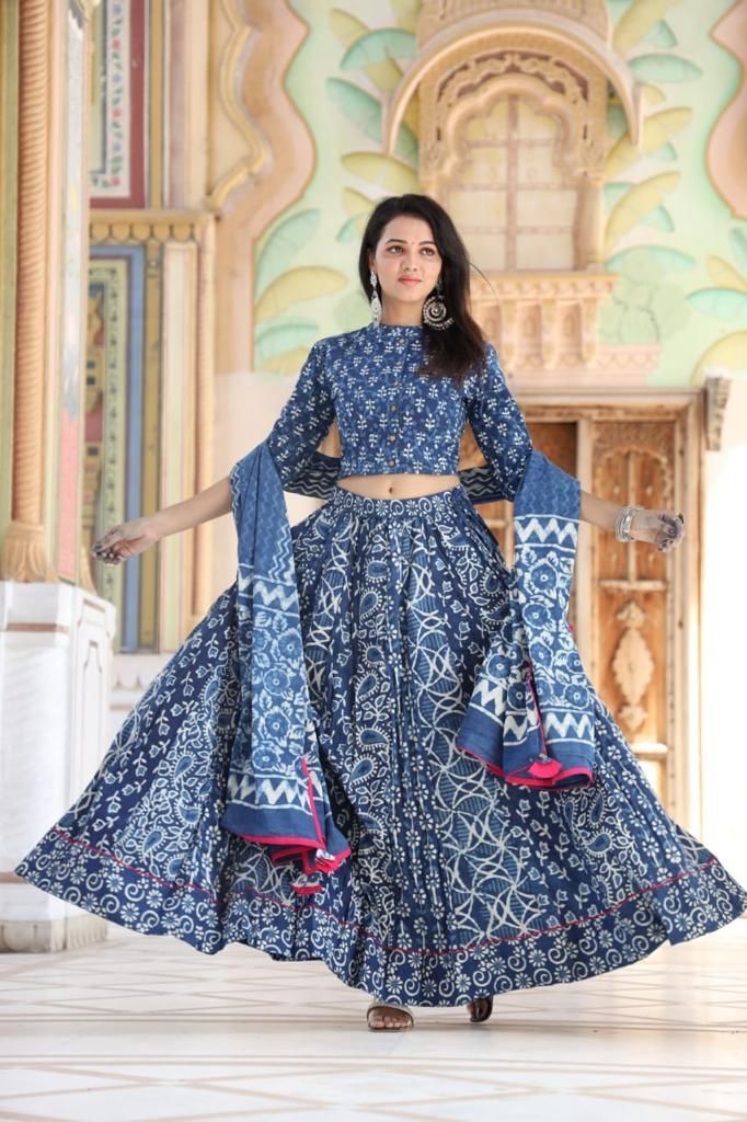 cotton ghagra dress Green Navratri Special Cotton Lehenga Choli Set with Gota Pa