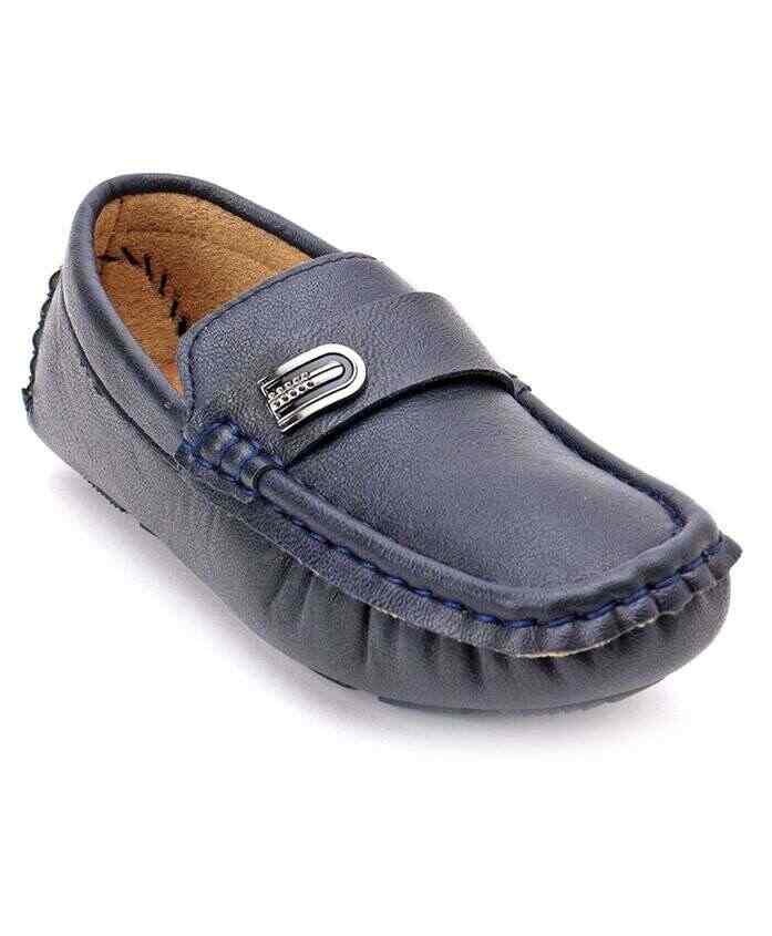 cute walk by babyhug shoes