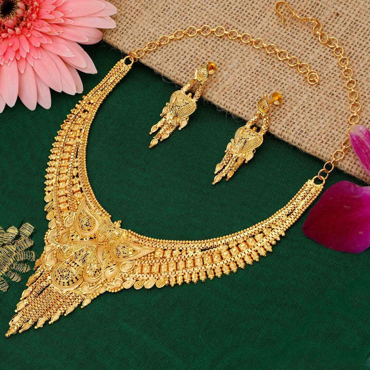 City Gold Necklace Get Best Price from Manufacturers Suppliers in India