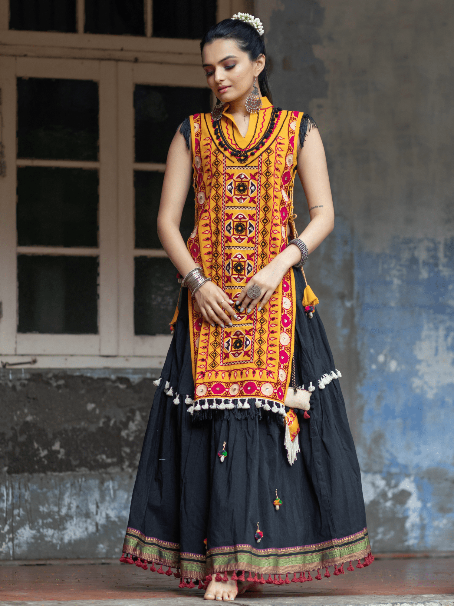modern western garba dress Garba to fusion fashion: Navratri festival fever grips youngsters in Hyderabad