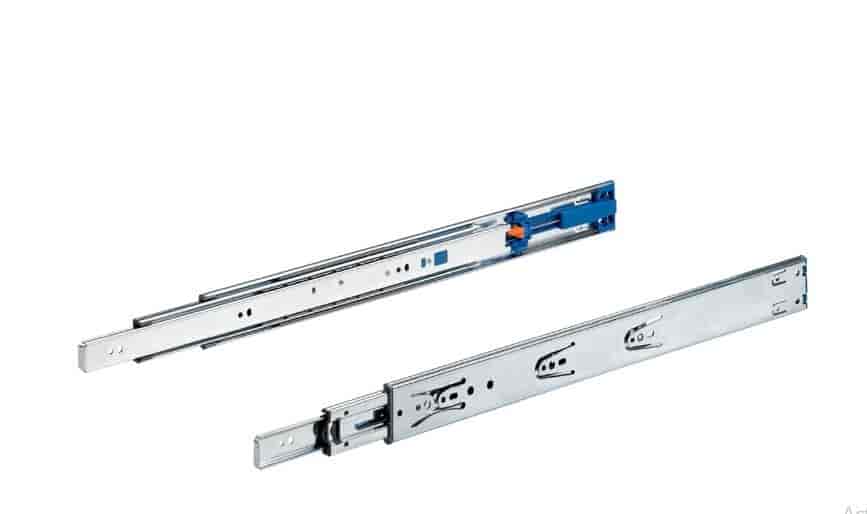 Hettich KA 4532 Silent System ball bearing runner, mounted on side, dimensions (H x W) 46 x 12.7 mm, 300
