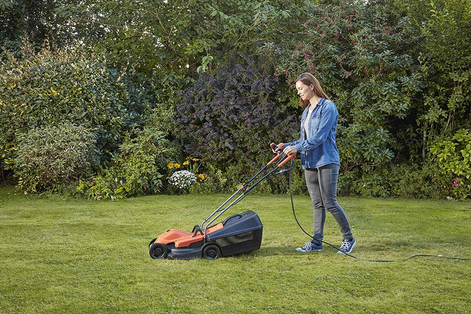 Electric Grass Cutter 1200 Watt in Pune - Dealers, Manufacturers ...