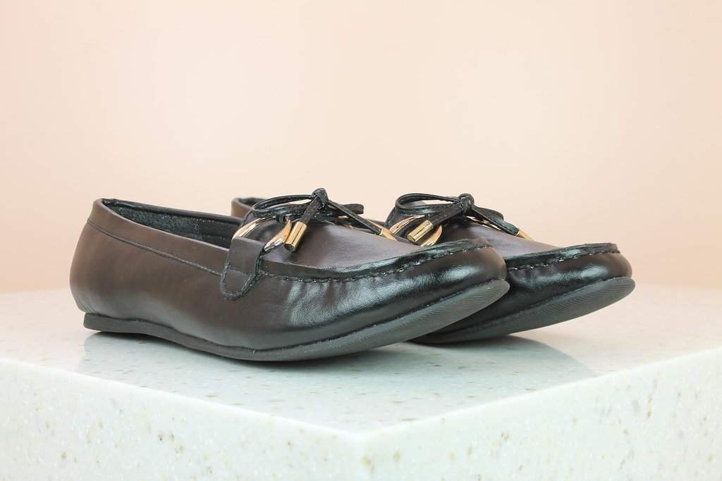 Inc.5 Closed Pump Formal Flat (Black, 7)