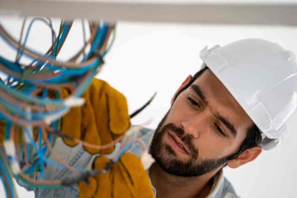 Industrial Commercial Electricians