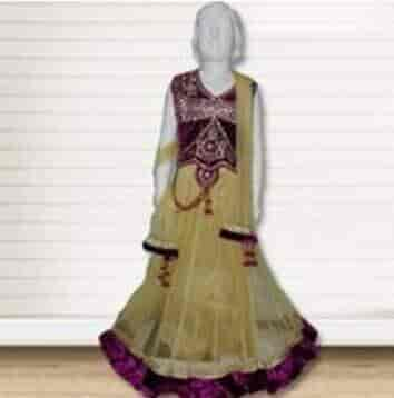 Buy Ajahara Lacha Suit Online @ ₹4310 from ShopClues