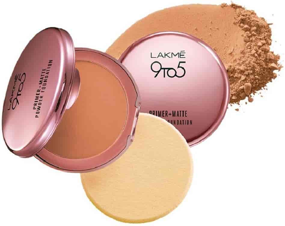 LAKME 9to5 Primer + Matte Powder Foundation