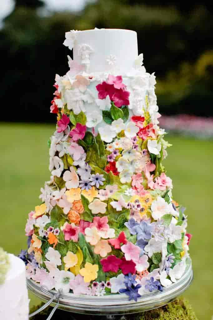 7th Heaven Mansion Wedding Cake