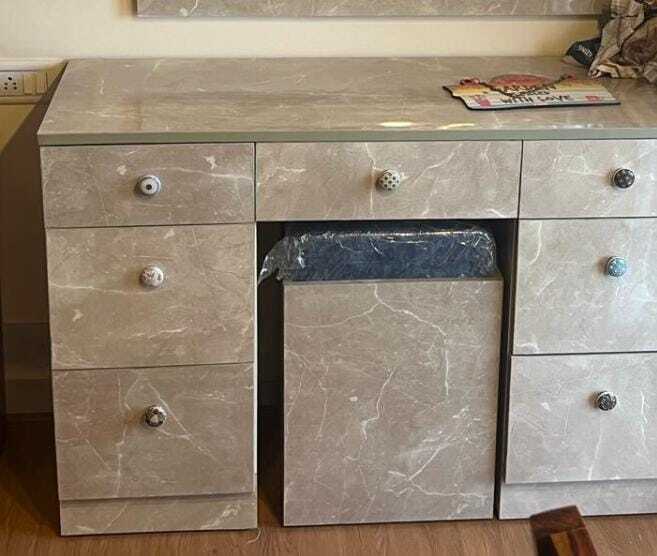 Modular Dressing Table in Bangalore - Stylish, Space-Saving & Functional - Justdial Verified Modular Dressing Table in Bangalore - Stylish, Space-Saving & Functional - Justdial Verified