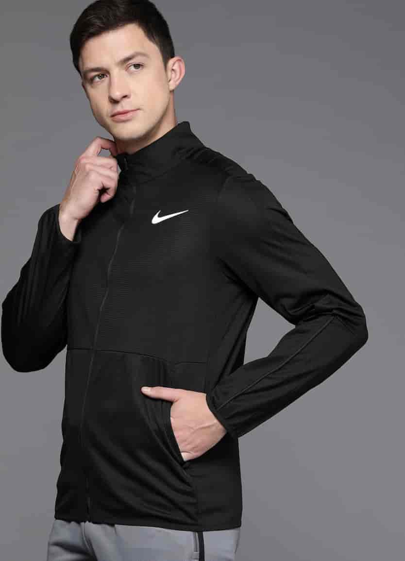 nike black crop jacket