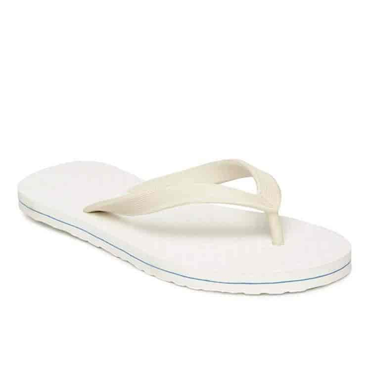 Paragon store white slippers