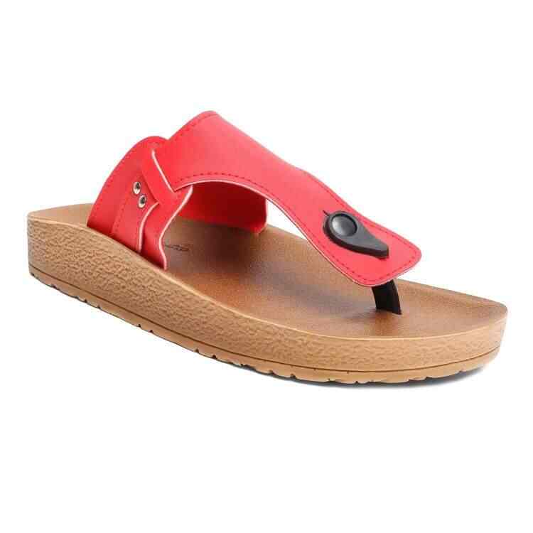 solea chappals