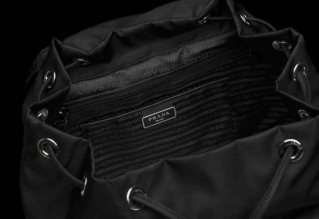 prada bz2811