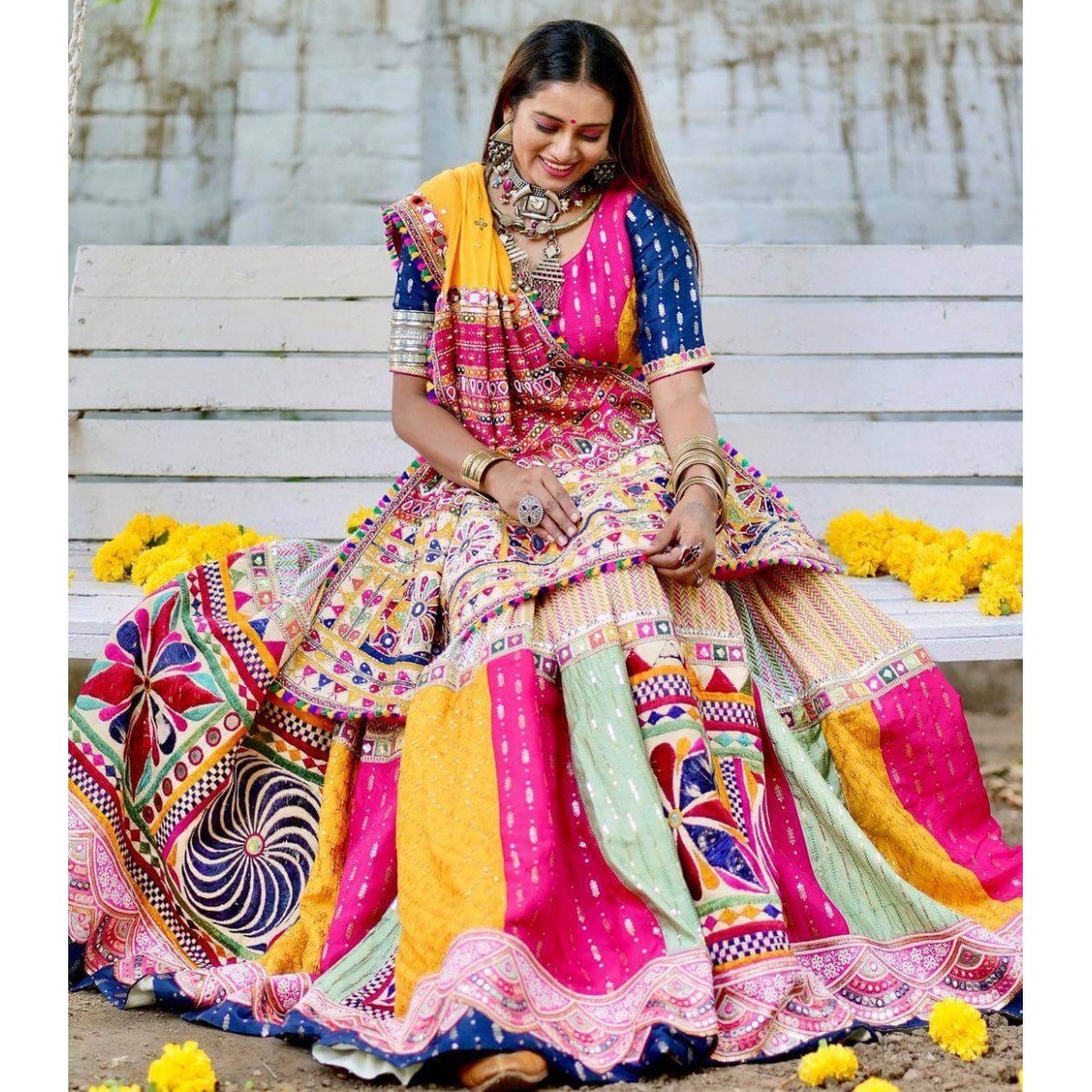 dandiya dress for women Buy Women's Navratri Rayon Chaniya Choli Set with Printed Lehenga & Embroidered Sequence Dupatta Black Dandiya Dress, Dry clean