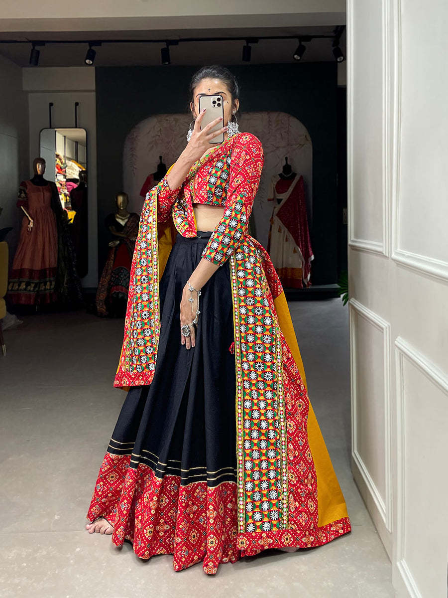 modern western garba dress Western Traditional Wear Indo Western Gown Fusion Bridal Gowns Modern Cuts Dress
