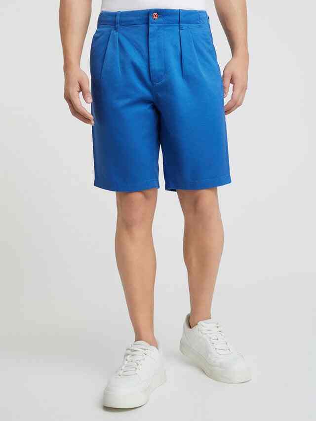 RAYMOND Blue Solid Slim Fit Cotton Men Short (100, Blue, 51643721285999)