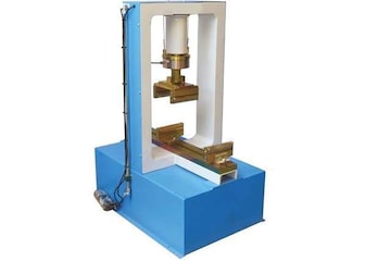 Sun Labtek Compression Testing Machine - Get Best Price from ...