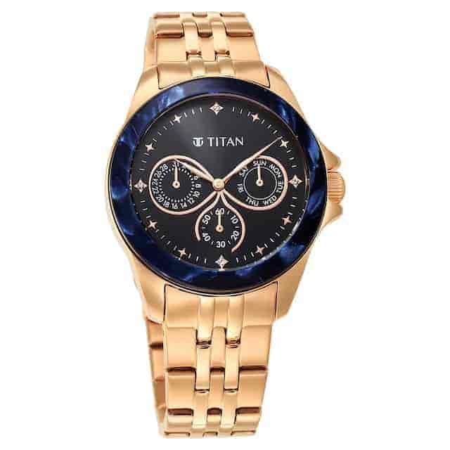 Titan chronograph top gold watch