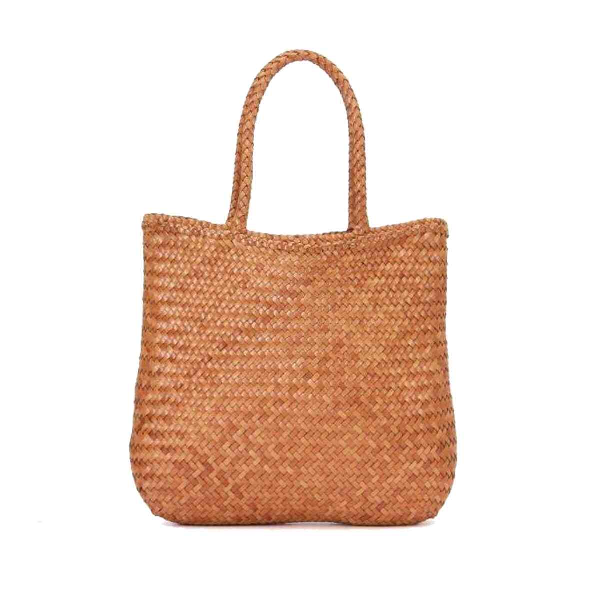 light tan tote bag