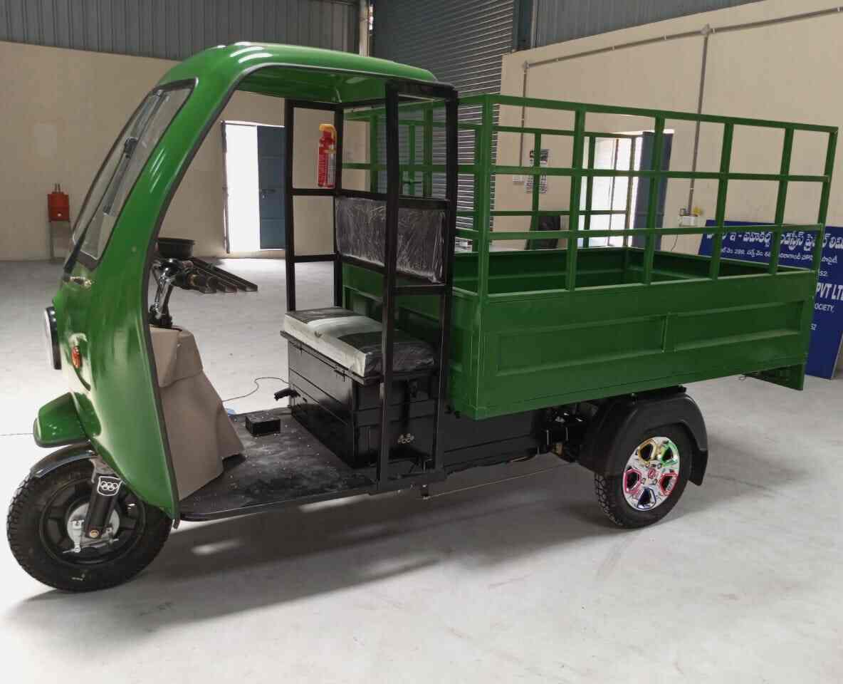 Yellow 20 6 Ltr Auto Auto Rickshaw in Diu - Dealers, Manufacturers ...