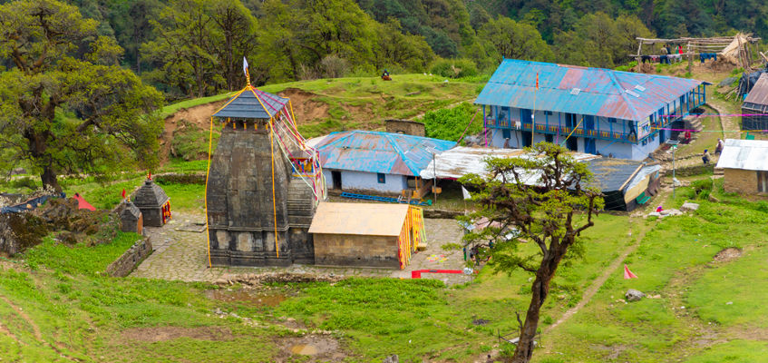 madhmaheshwar Temple trek