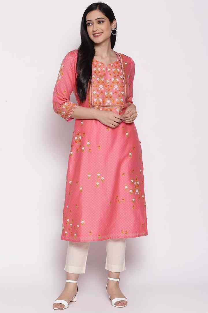 Silk kurtis manufacturers in Bangalore  Silk kurtis in Bangalore from  manufacturers Suppliers and exporters in Karnataka India