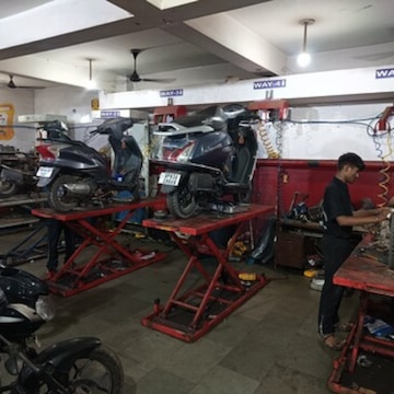 Top Bajaj Pulsar Repair Services in Kamla Nagar Best Bajaj Pulsar Motorcycle Repairs Justdial