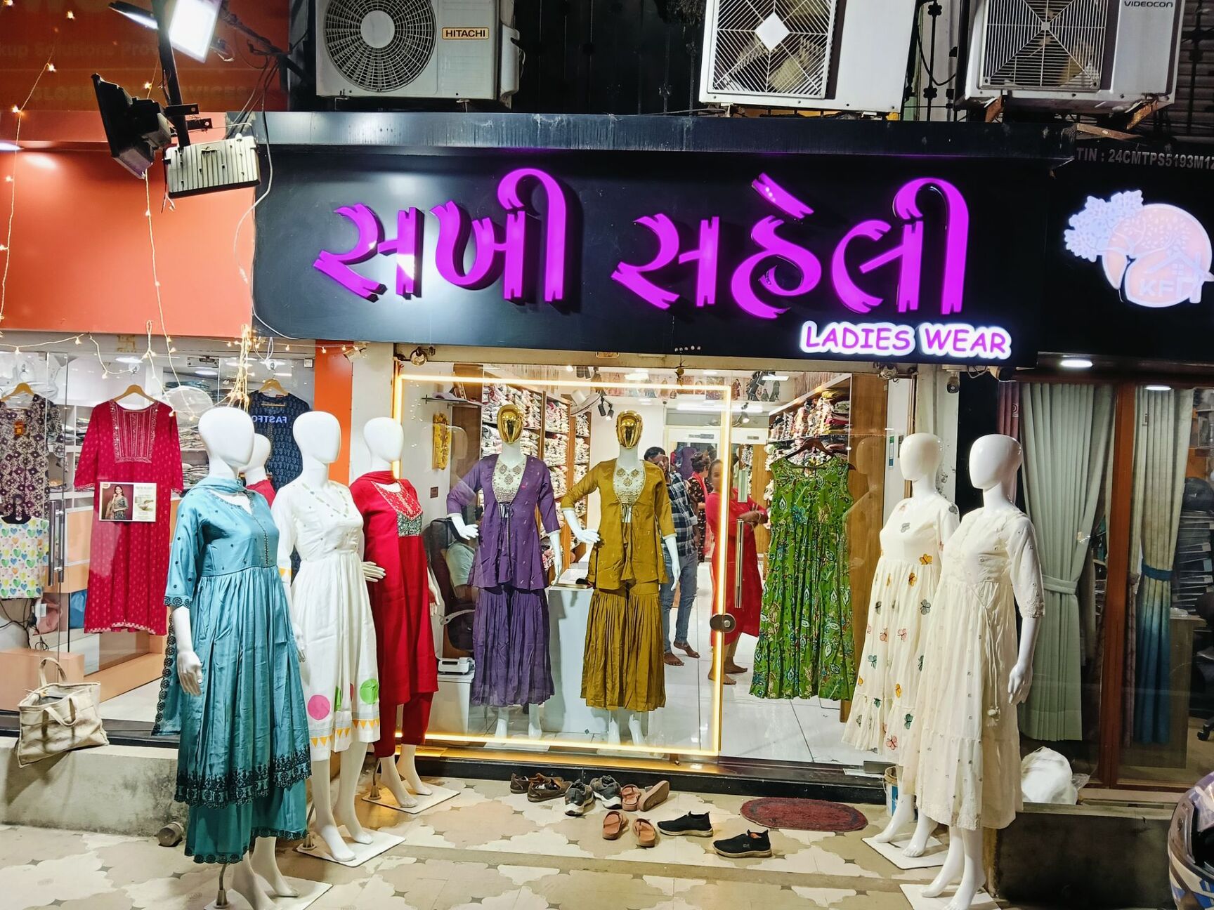 ladies dress shop in ahmedabad SAKHI SAHELI WEAR Satellite Road,Ahmedabad - Best Readymade Garment Retailers near me in images:true