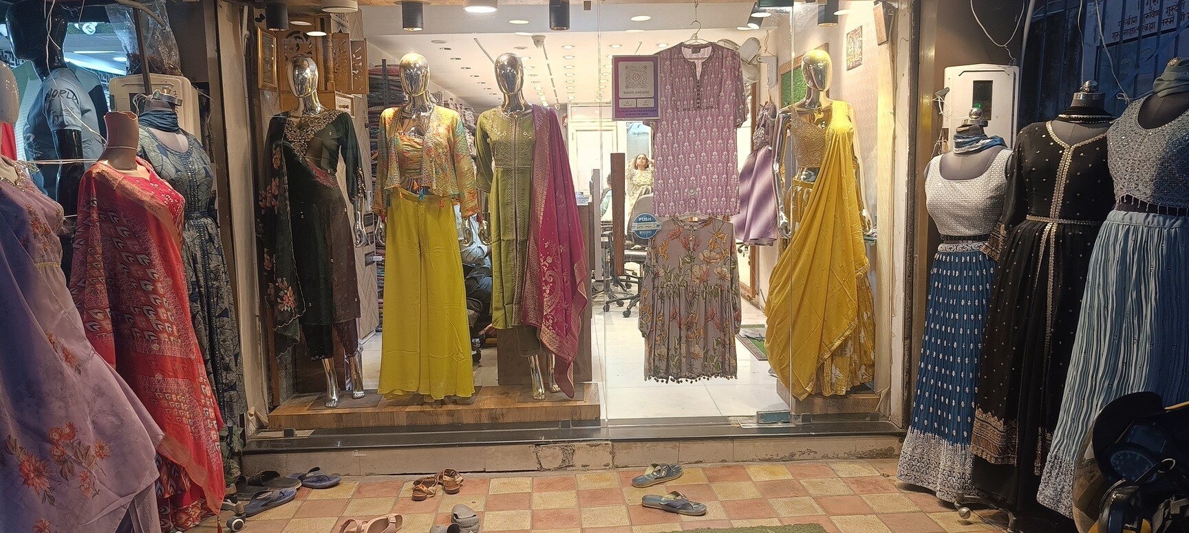Top Women Readymade Garment Retailers All in Ahmedabad - Best Women  Readymade Garment Retailers All near me - Justdial